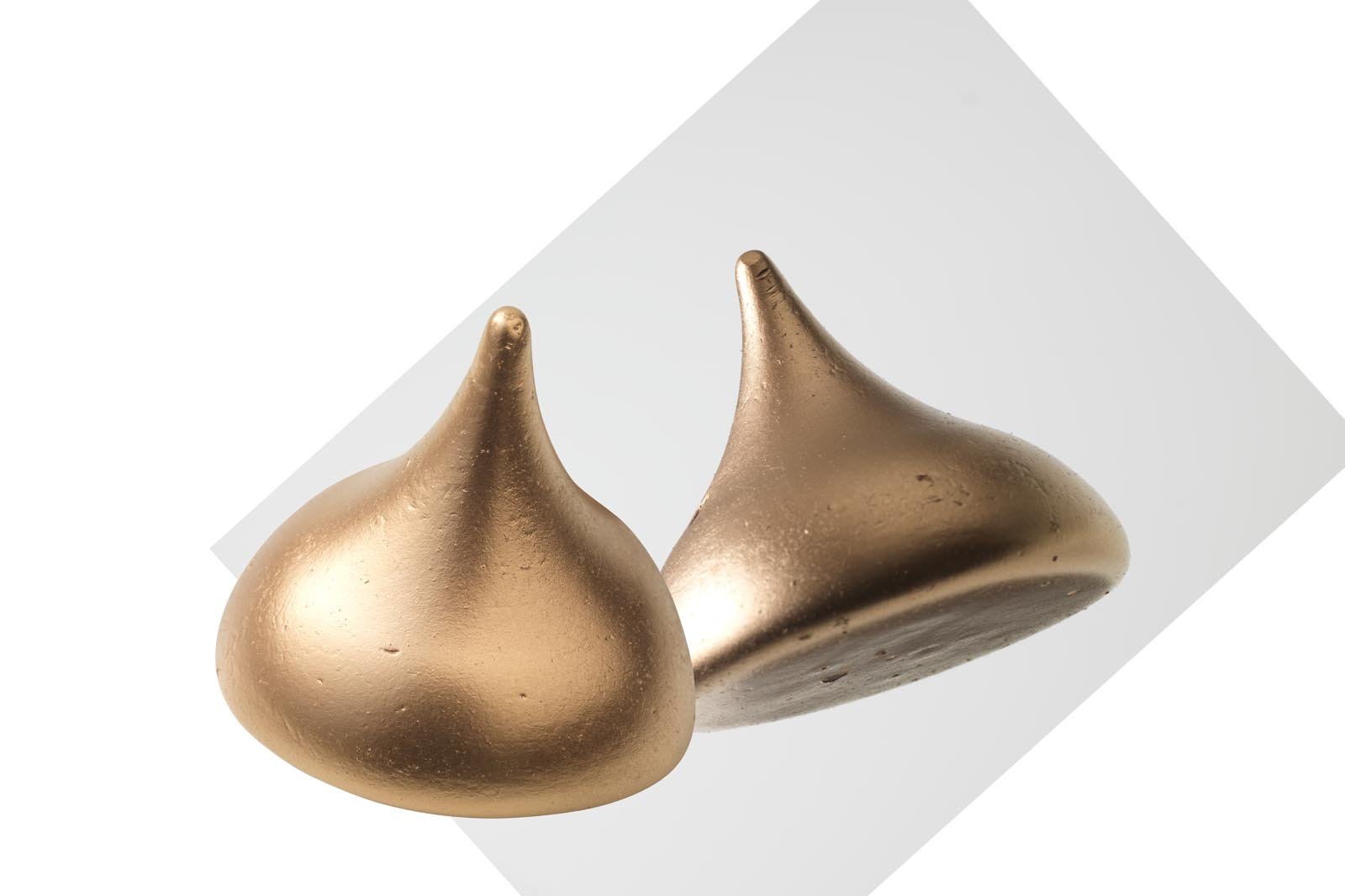 Hershey kisses before retouching