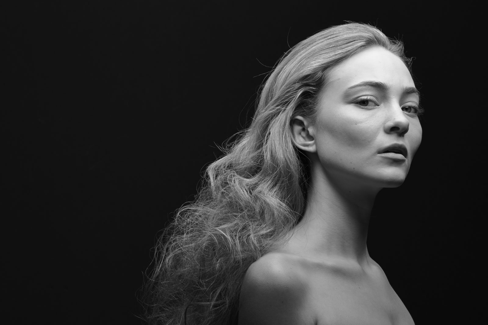 beauty portrait for skin before retouching